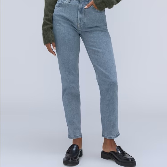 Everlane The Original Cheeky® Jean - Picture 5 of 5